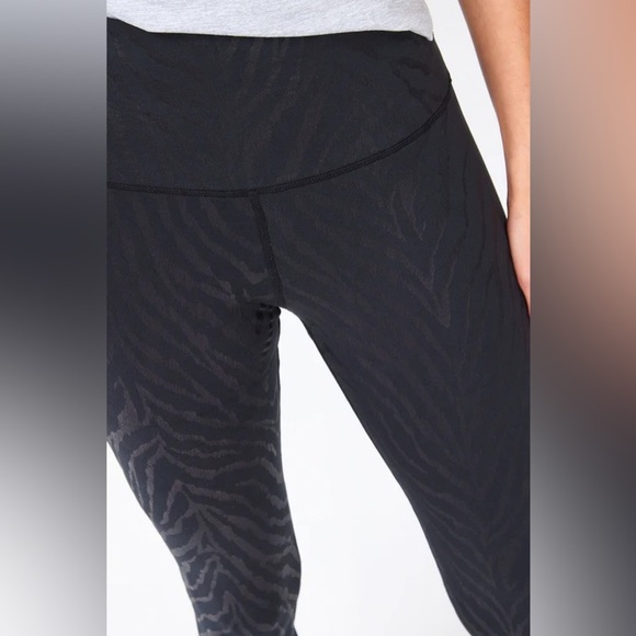 NWT Terez TLC Leggings in Zebra Foil - Picture 5 of 12